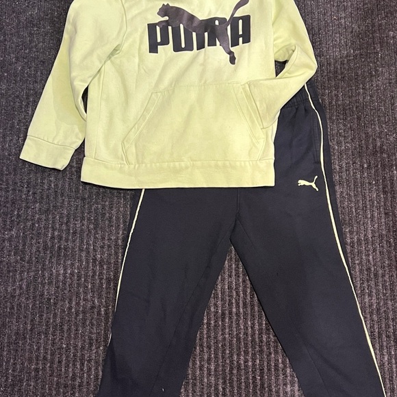 Puma  Neon Green Hoodie and Black Track Pants Kids size S (8) - Picture 3 of 11